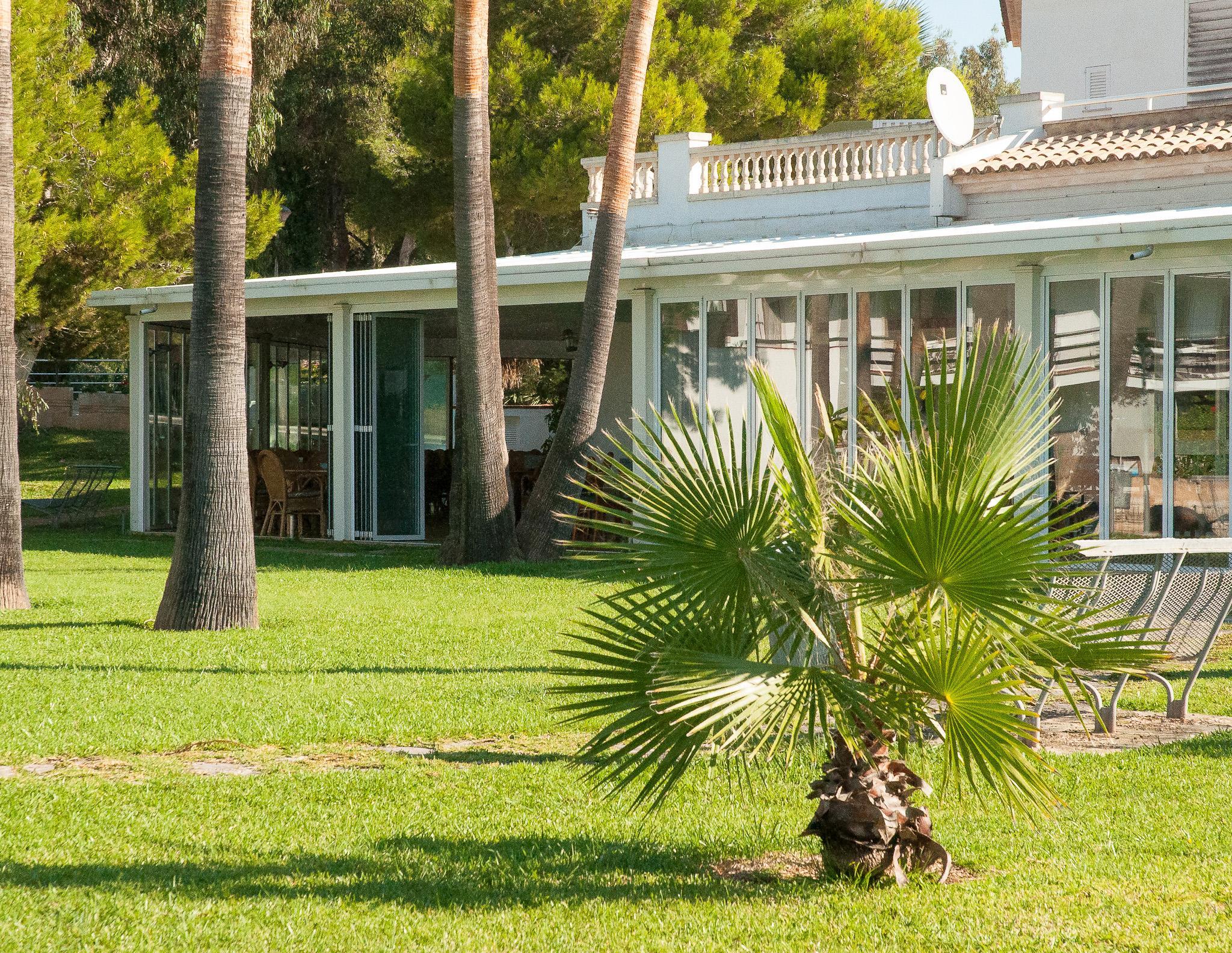 Universal Aparthotel Elisa Playa de Muro  Exterior foto