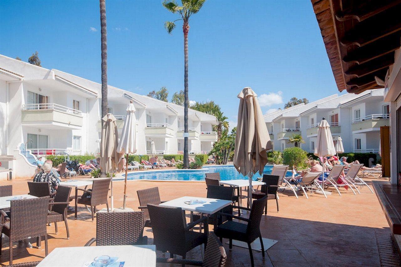 Universal Aparthotel Elisa Playa de Muro  Exterior foto