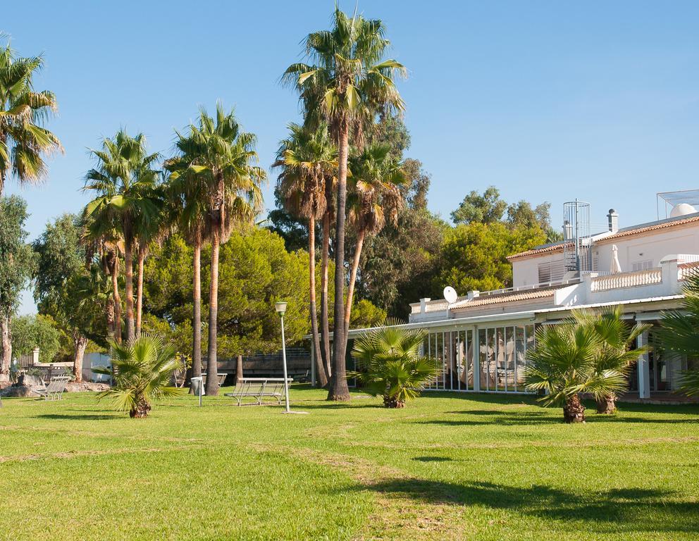 Universal Aparthotel Elisa Playa de Muro  Exterior foto
